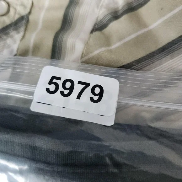 Lululemon Polo Shirt Mens Mdeium Green Athletic Golf Performance‎ Lightweight - Picture 7 of 7